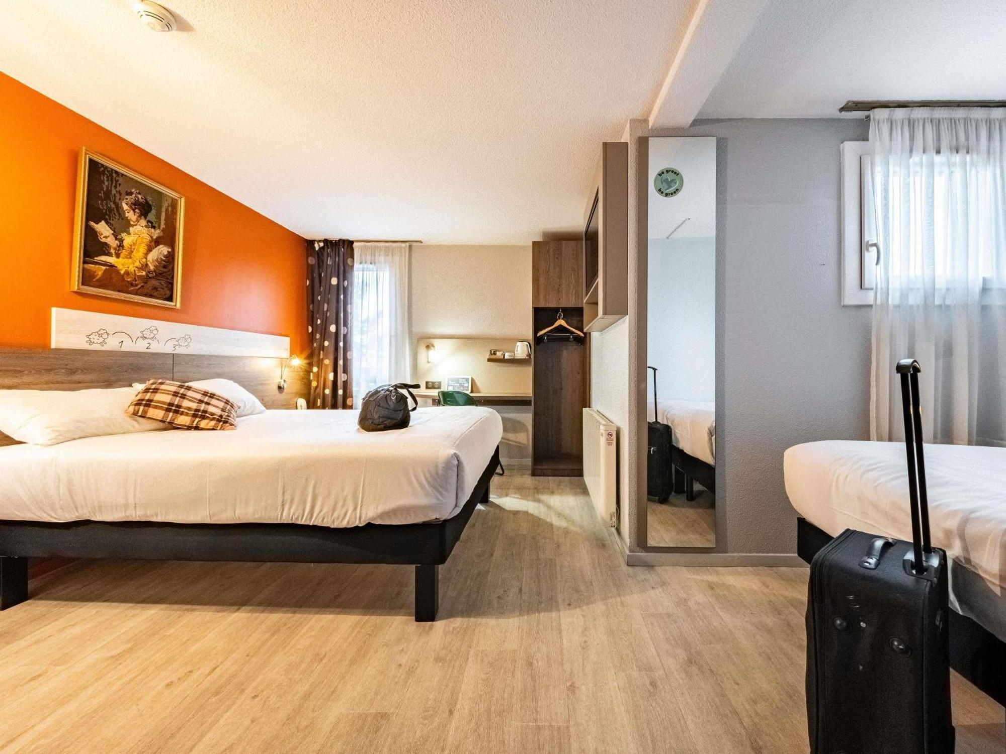 Greet Hotel Massieux Lyon Nord Ngoại thất bức ảnh